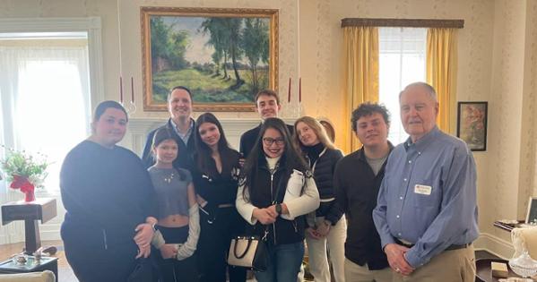 Student tour group in George Marshall's Leesburg museum with their tour guide.