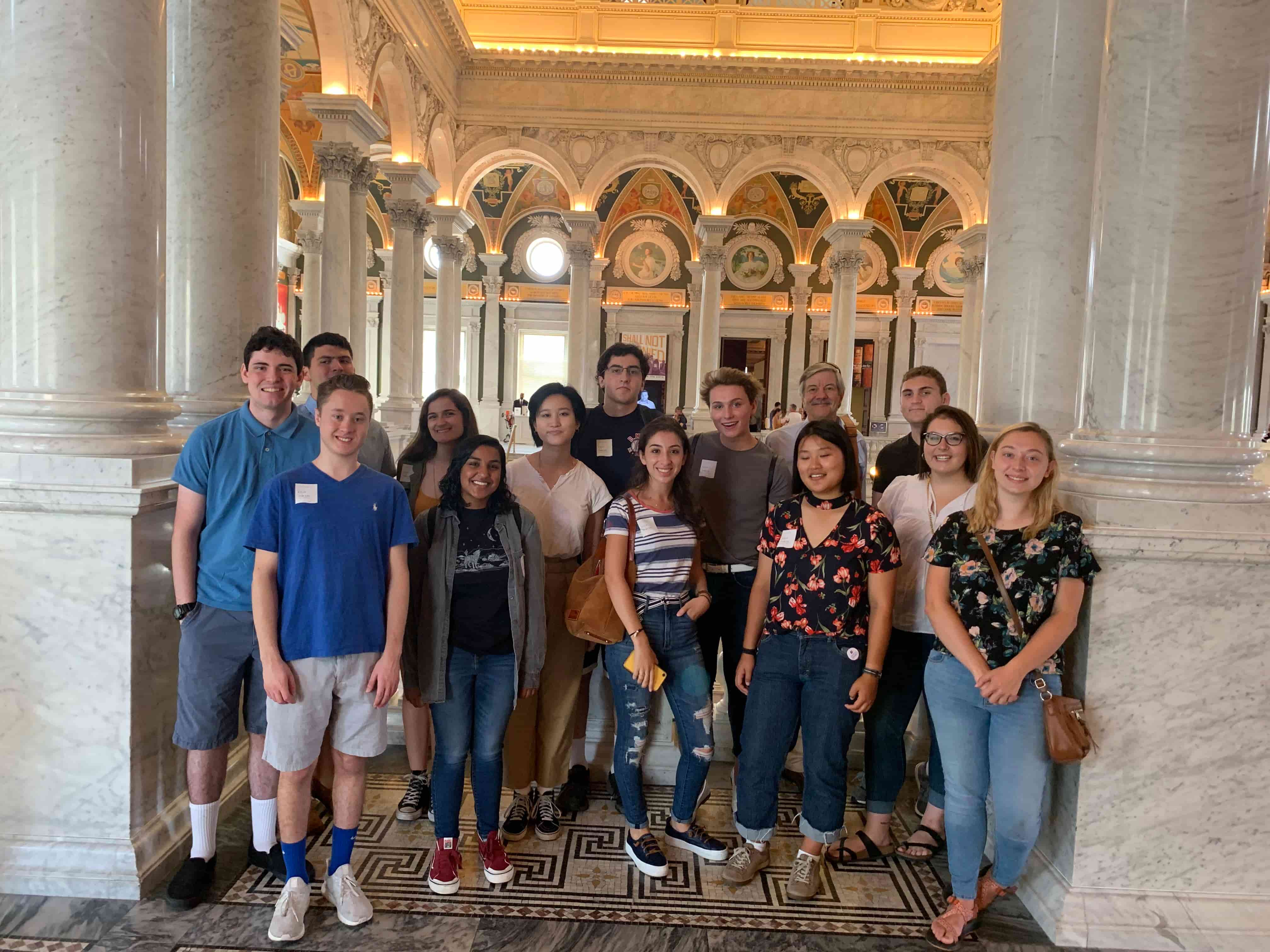 Students touring the US Capitol Building