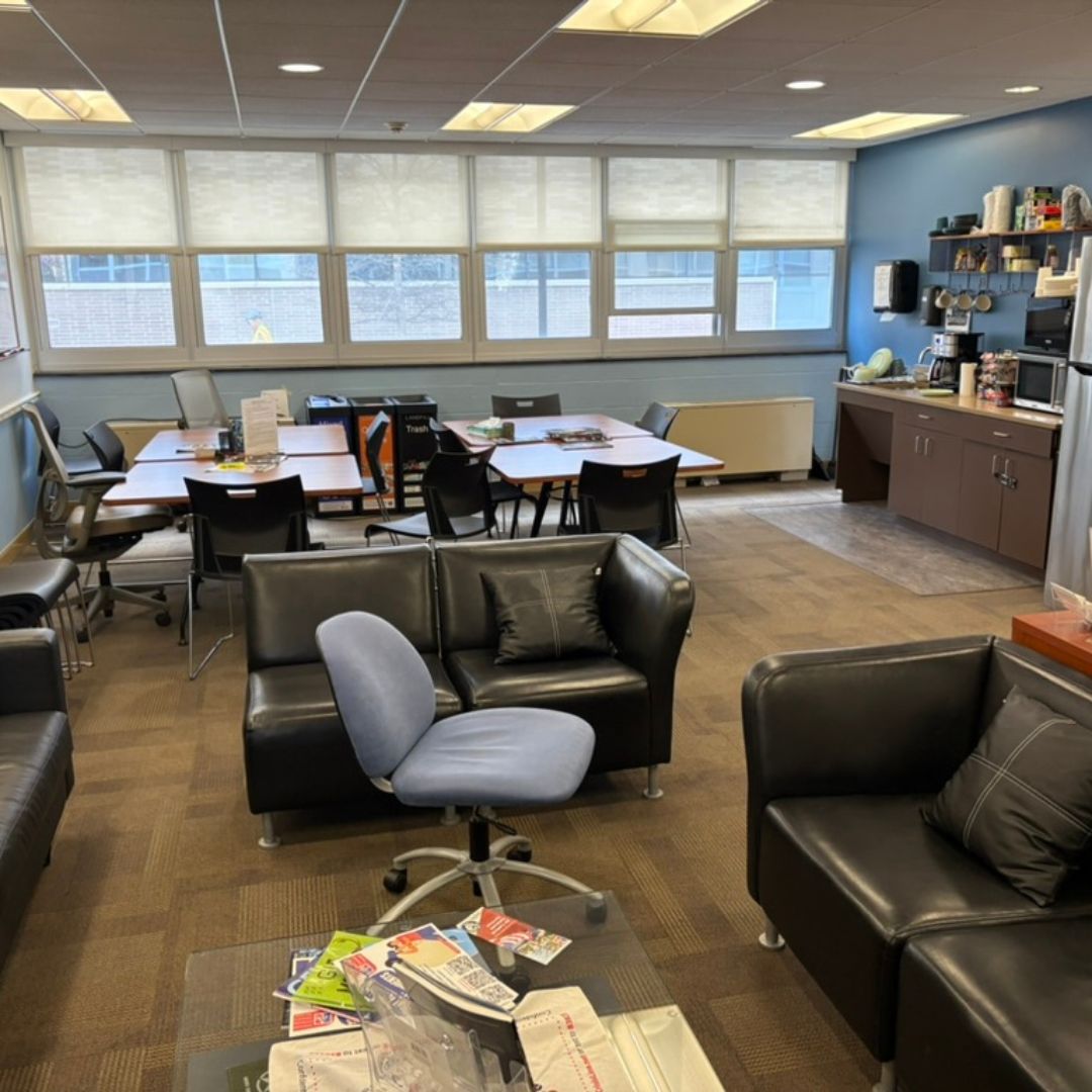 Vet Lounge Picture
